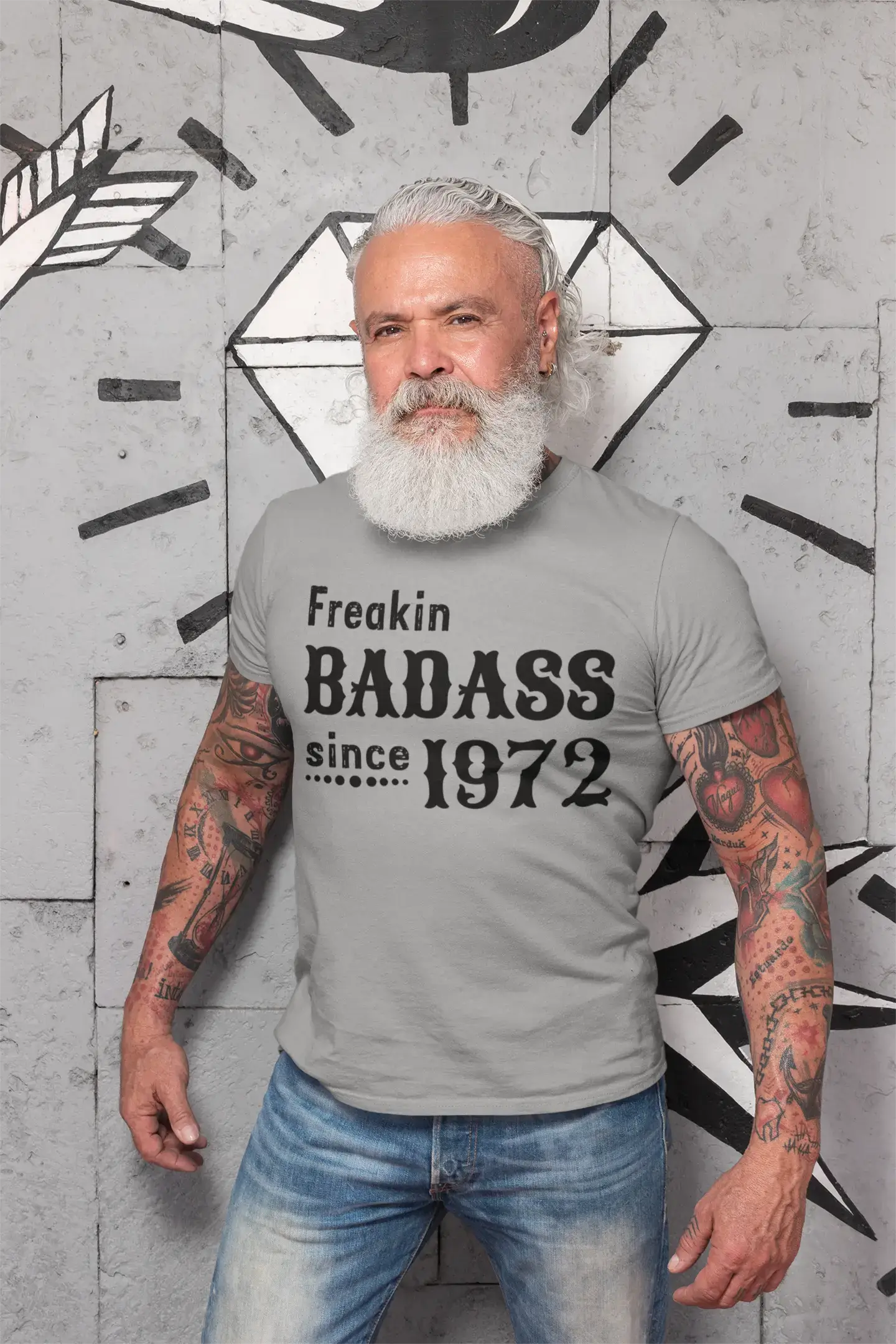 Freakin Badass Since 1972 Herren T-Shirt Grau Geburtstagsgeschenk 00394