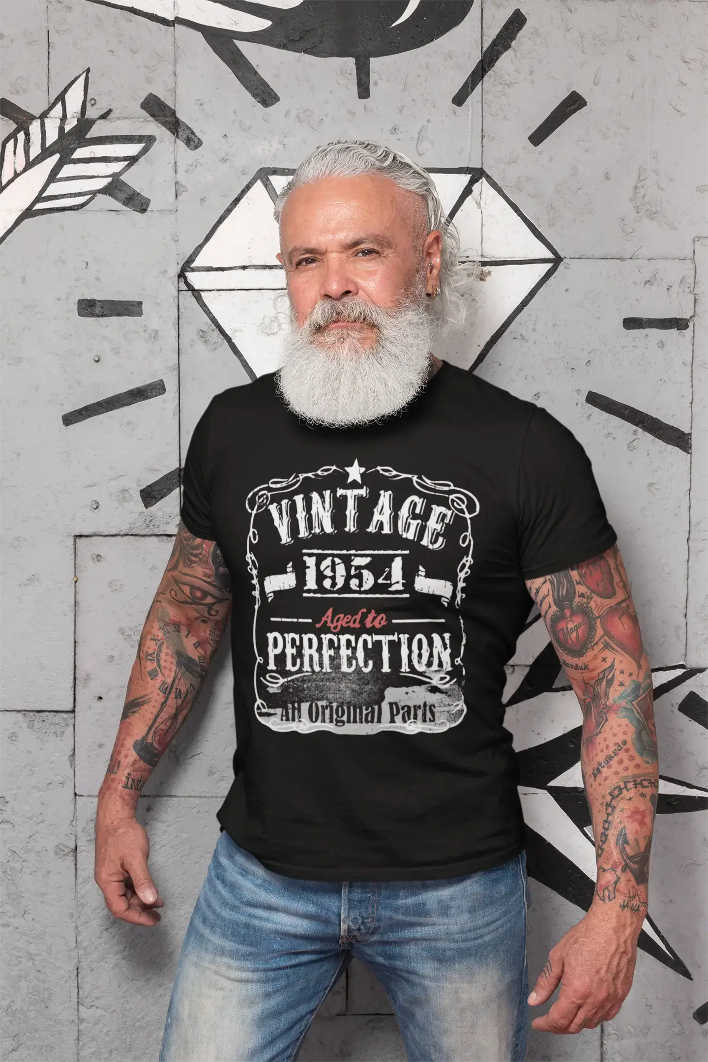 1954 Vintage Aged to Perfection Men's T-shirt Black Birthday Gift 00490