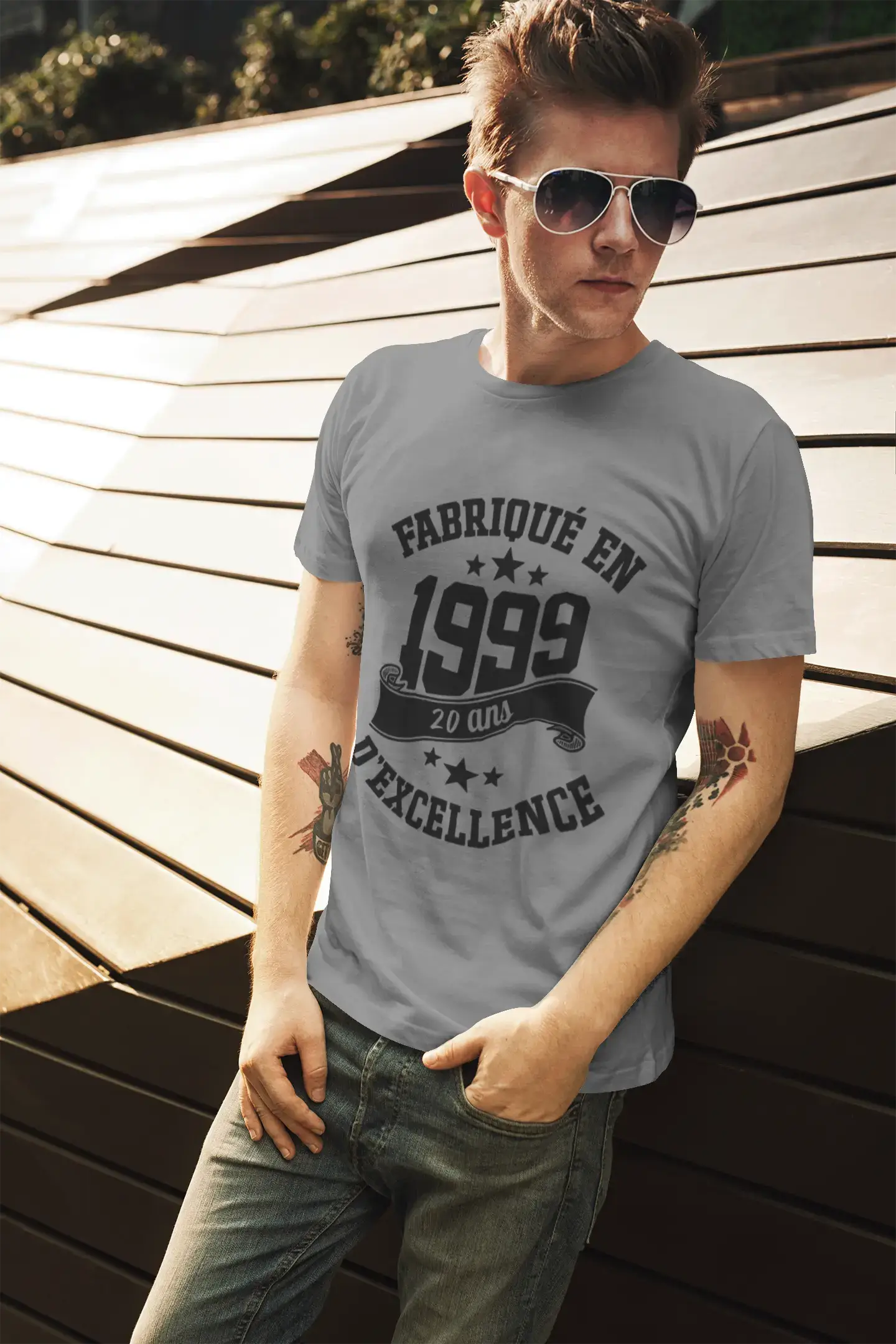 ULTRABASIC – Hergestellt im Jahr 1999, 20 Jahre alt. Original Unisex T-Shirt Marine