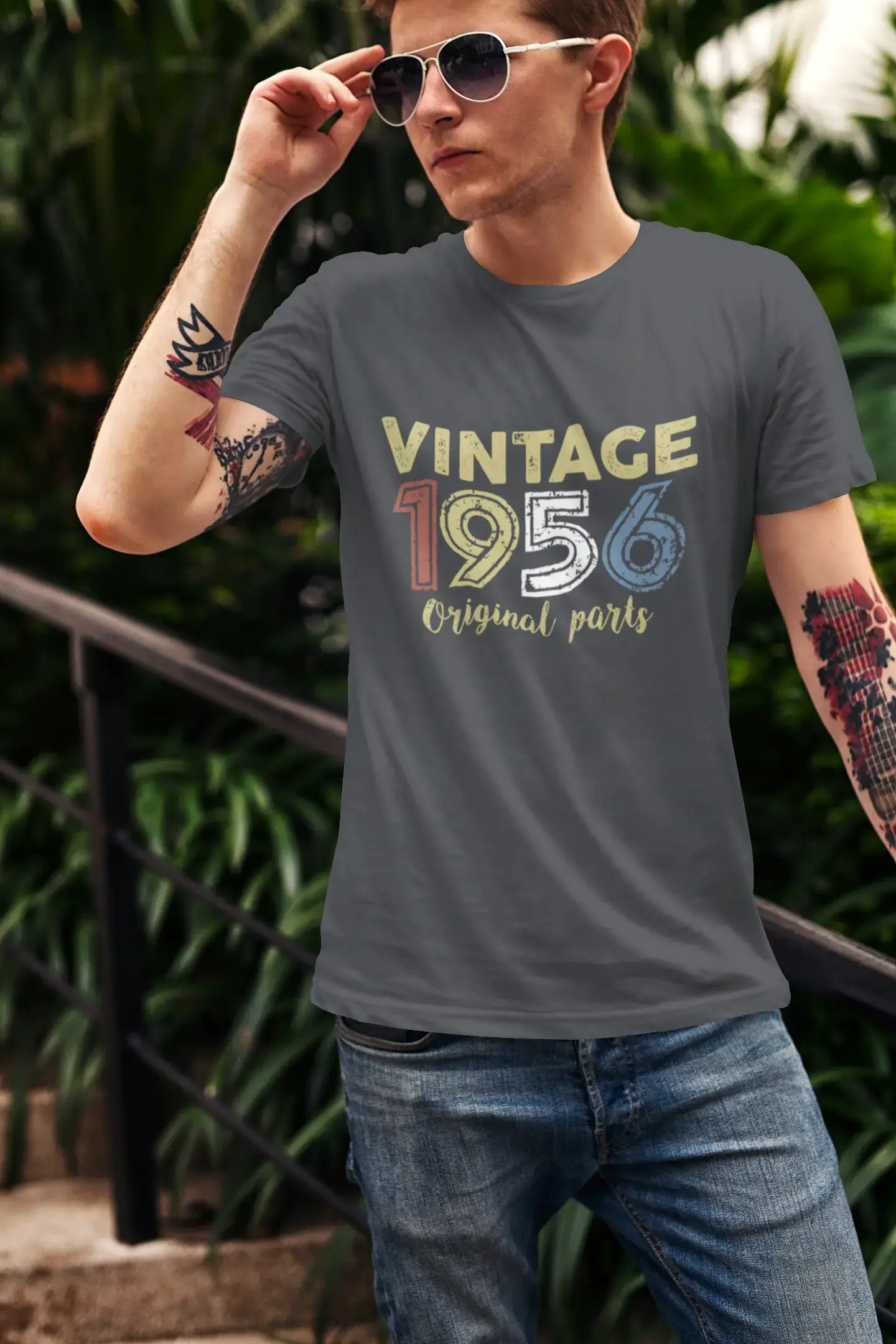 ULTRABASIC - Graphic Printed Men's Vintage 1956 T-Shirt Deep Black