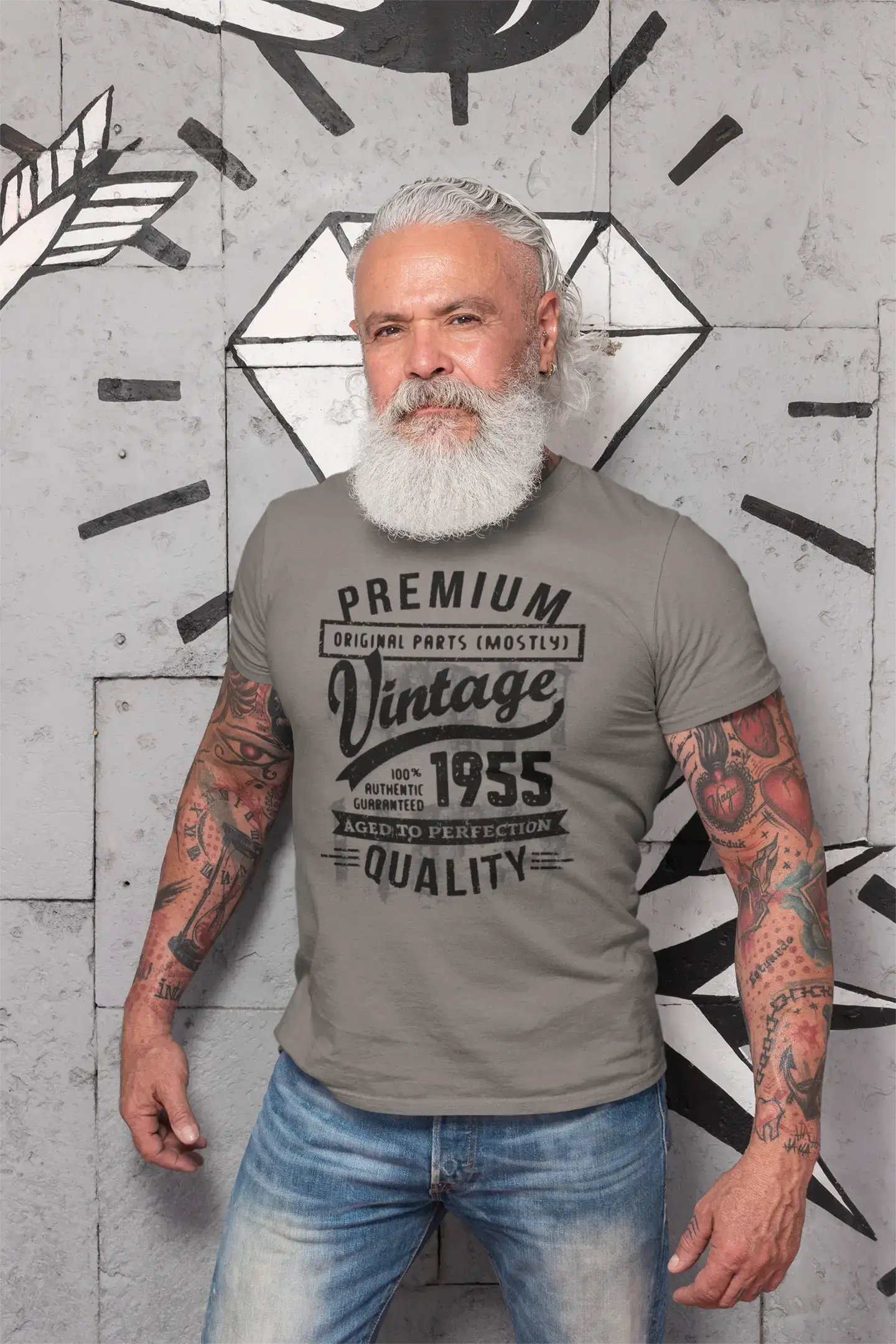 ULTRABASIC – <span>Grafisches</span> <span>Herren</span> -T-Shirt „1955 Aged to Perfection“ <span>als</span> <span>Geburtstagsgeschenk</span>
