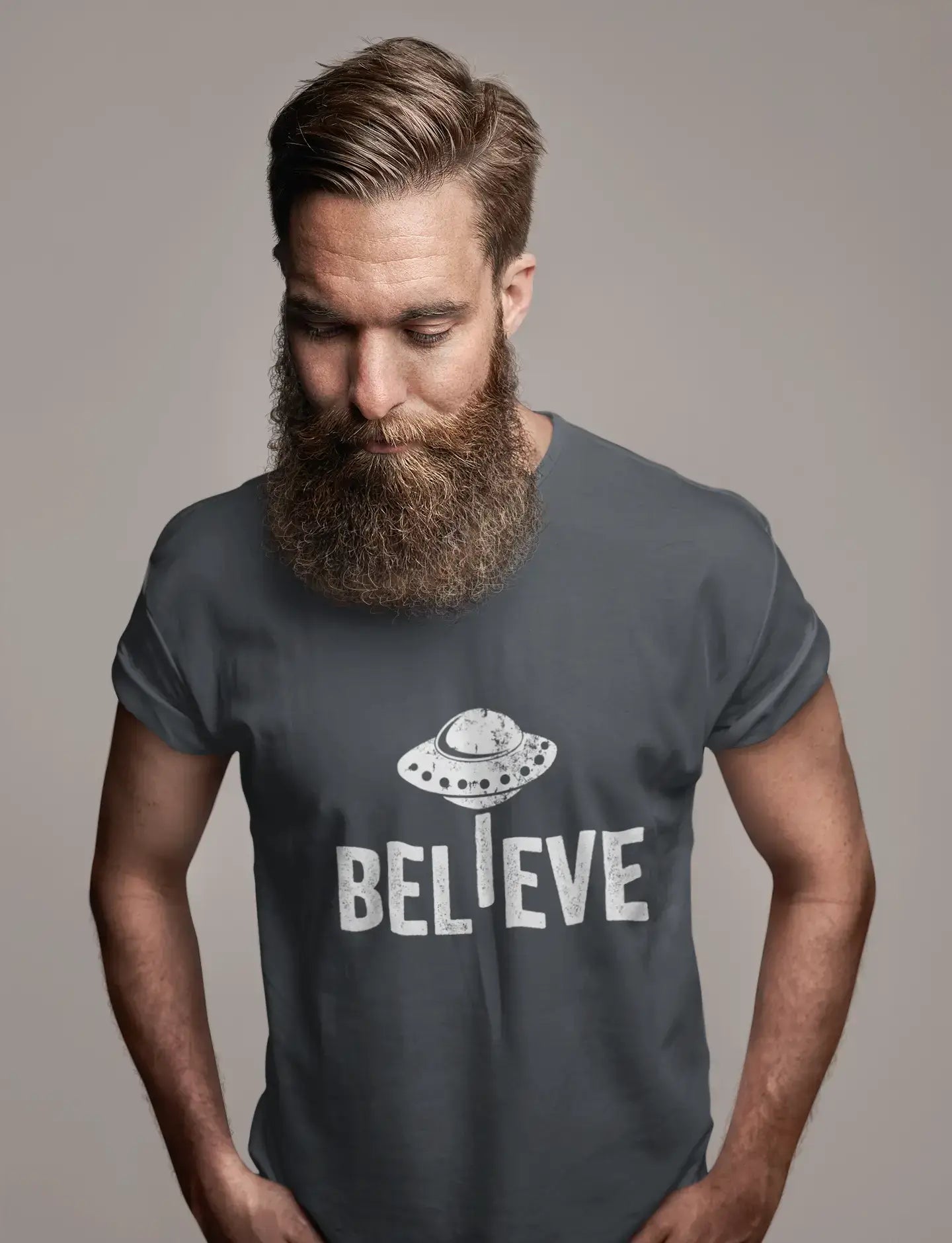 ULTRABASIC - Graphic Men's Believe UFO Alien T-Shirt Funny Casual Letter Print Tee Deep Black