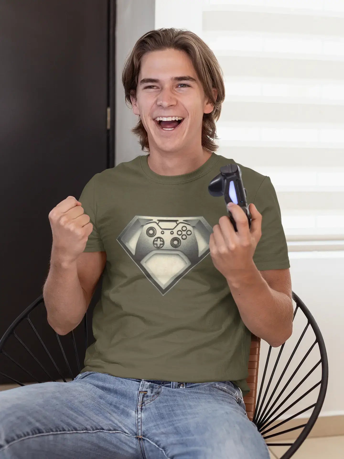 Men’s Graphic T-Shirt Super Gamer Esports Funny Gift Idea