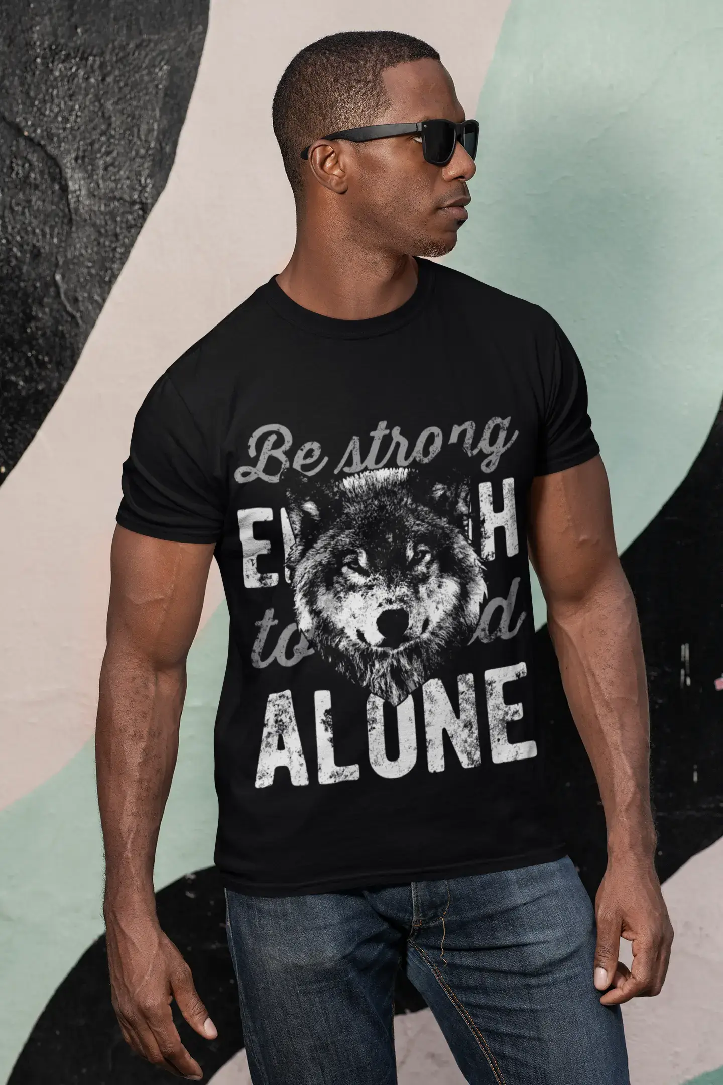 ULTRABASIC Herren T-Shirt Be Strong Enough to Be Alone – Wolf Shirt für Männer