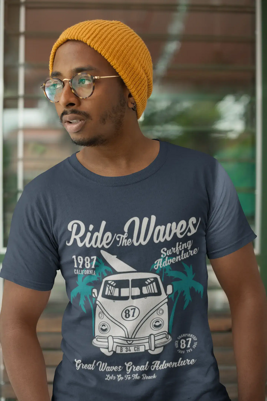 ULTRABASIC Herren Grafik-T-Shirt Ride the Waves – Surfing Adventure Beach T-Shirt