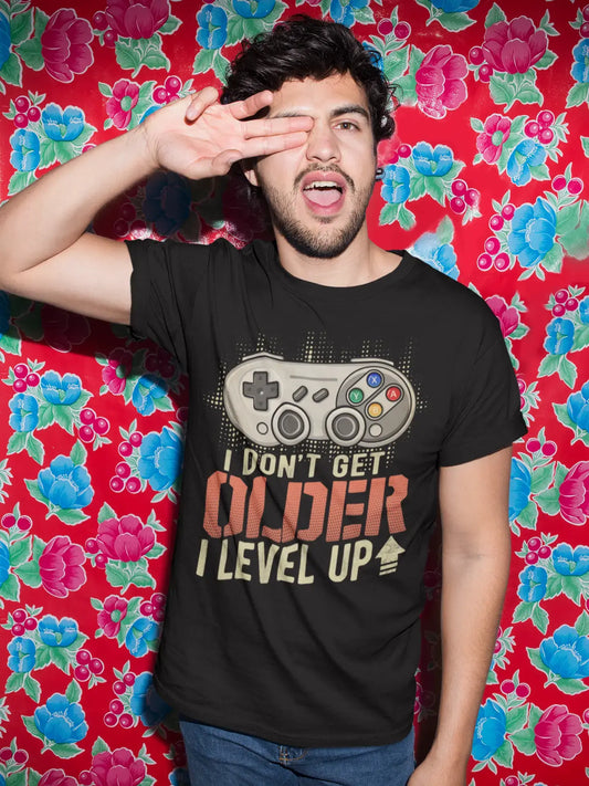 ULTRABASIC Men's Gaming T-Shirt I Don't Get Older I Level Up - Gamer Birthday Gift