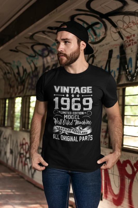 ULTRABASIC Men's T-Shirt Vintage 1969 Limited Edition Well Oiled Machine - 51st Birthday Gift Tee Shirt