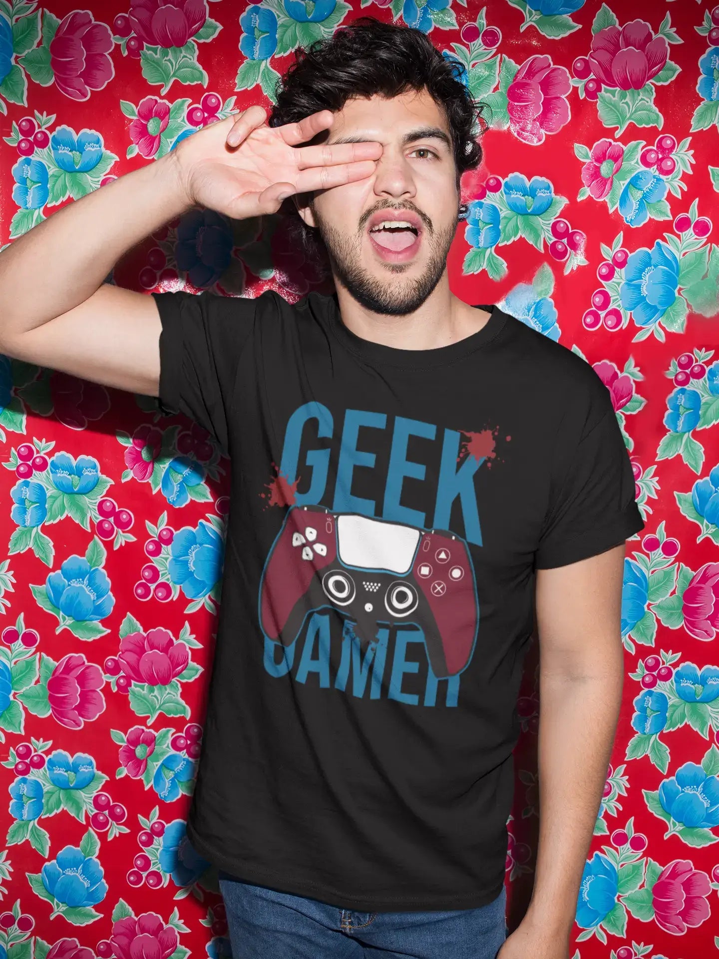 ULTRABASIC Men's Gaming T-Shirt Gamer - Video Games Player Tee Shirt