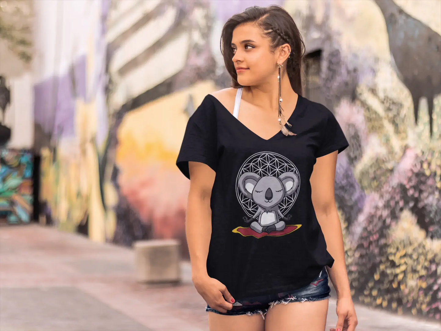 ULTRABASIC Damen-T-Shirt mit V-Ausschnitt, Koalabär Zen – lustiges Yoga-Meditations-Tierliebhaber-Geschenk-T-Shirt