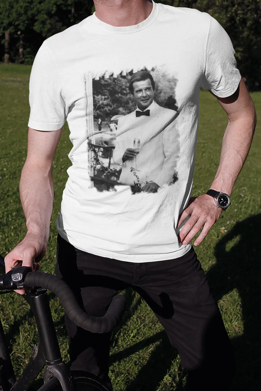 Roger Moore Weißer Anzug, Weiß, Herren-Kurzarm-Rundhals-T-Shirt, Geschenk-T-Shirt 00295