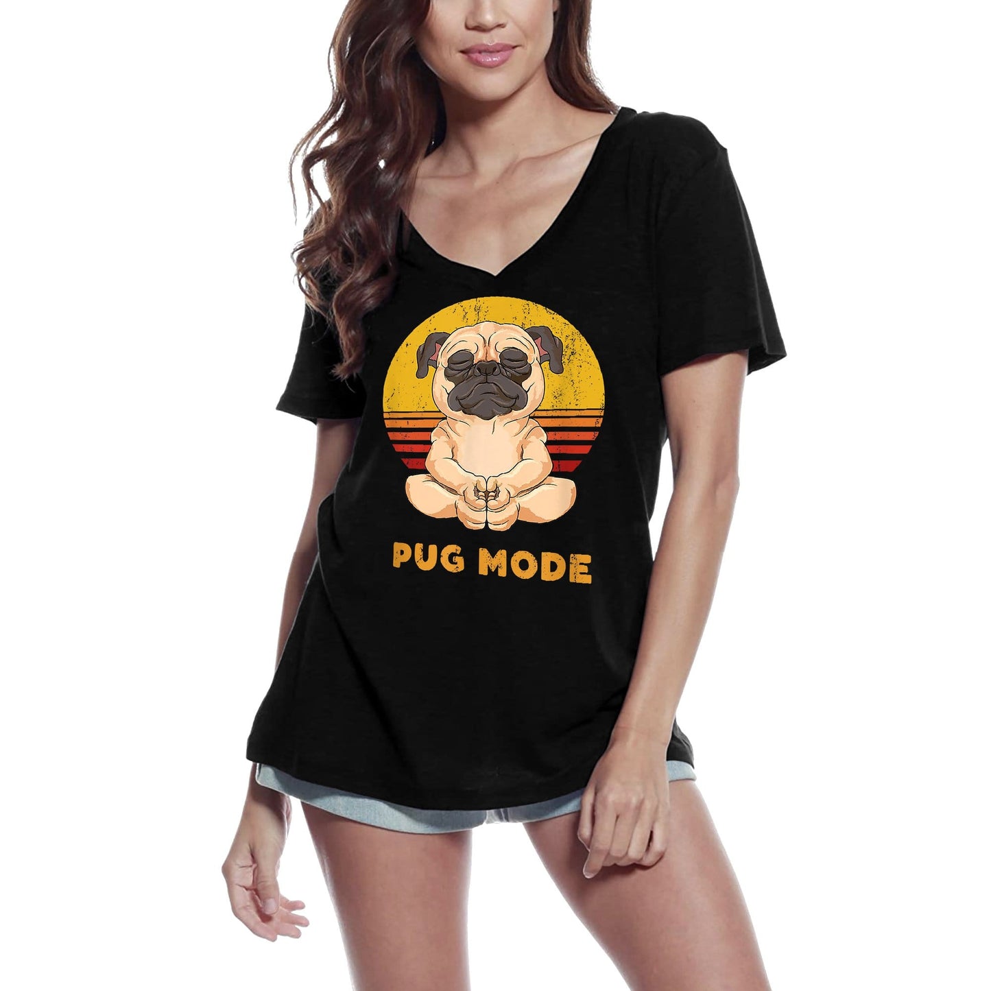 ULTRABASIC Damen-T-Shirt „Pug Mode Meditation Girl – Yoga Peace“ mit V-Ausschnitt