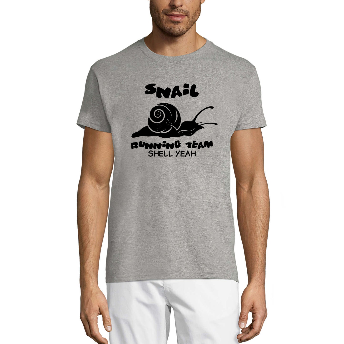 ULTRABASIC Herren-T-Shirt „Snail Running Team Shell Yeah – Lustiges Läufer-T-Shirt“.