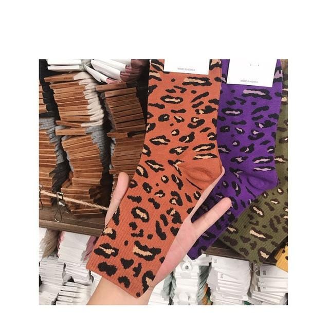 Jeseca Frauen Mode Leopard Print Socken Winter Warme Harajuku Retro Vintage Socke für Mädchen Weihnachten <span>Geschenk</span> 2019 Herbst Verkäufe Heißer