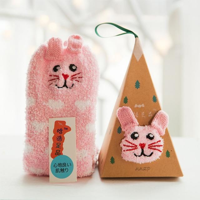 Niedliche Tierdesign Hirsch Weihnachtssocken Geschenk 3D Flauschiger Korallensamt Dicke warme Wintersocke für Frauen Neujahrsgeschenk Sox mit Box