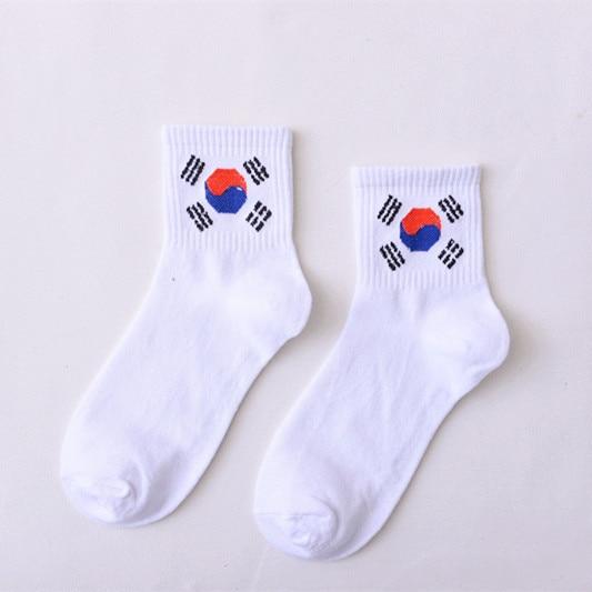 Frauen Tägliche Socken Harajuku Korea Japanische Baumwolle Kätzchen Flamme Ulzzang Socken Männer Chinesische Kaktus Gun Shark Alien Weihnachten Socken