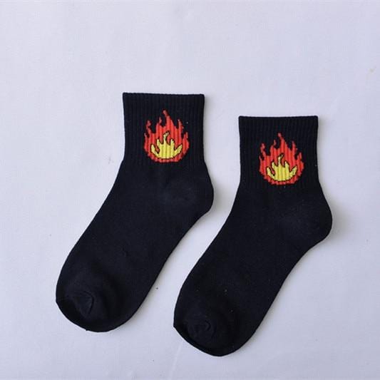 Frauen Tägliche Socken Harajuku Korea Japanische Baumwolle Kätzchen Flamme Ulzzang Socken Männer Chinesische Kaktus Gun Shark Alien Weihnachten Socken