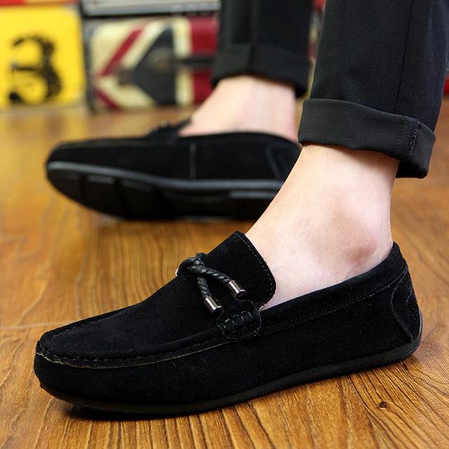 UPUPER Spring Summer NEW Men's Loafers Comfortable Flat Casual Shoes Men Breathable Slip-On Soft Leather Driving Shoes Moccasins
