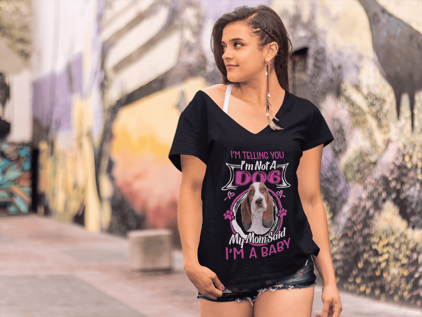 ULTRABASIC Damen-T-Shirt „I'm Telling You I'm Not a Basset Hound – My Mom Said I'm a Baby“ – Süßes Hündchen-Liebhaber-T-Shirt