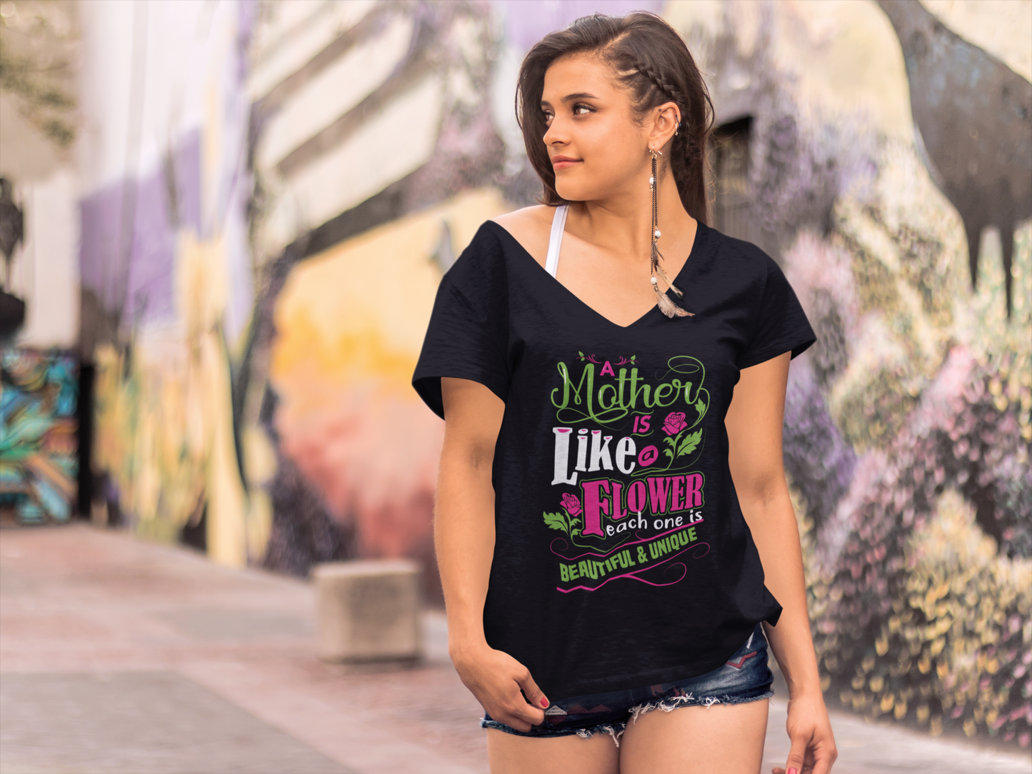 ULTRABASIC Damen-T-Shirt A Mother is Like a Flower – kurzärmeliges T-Shirt