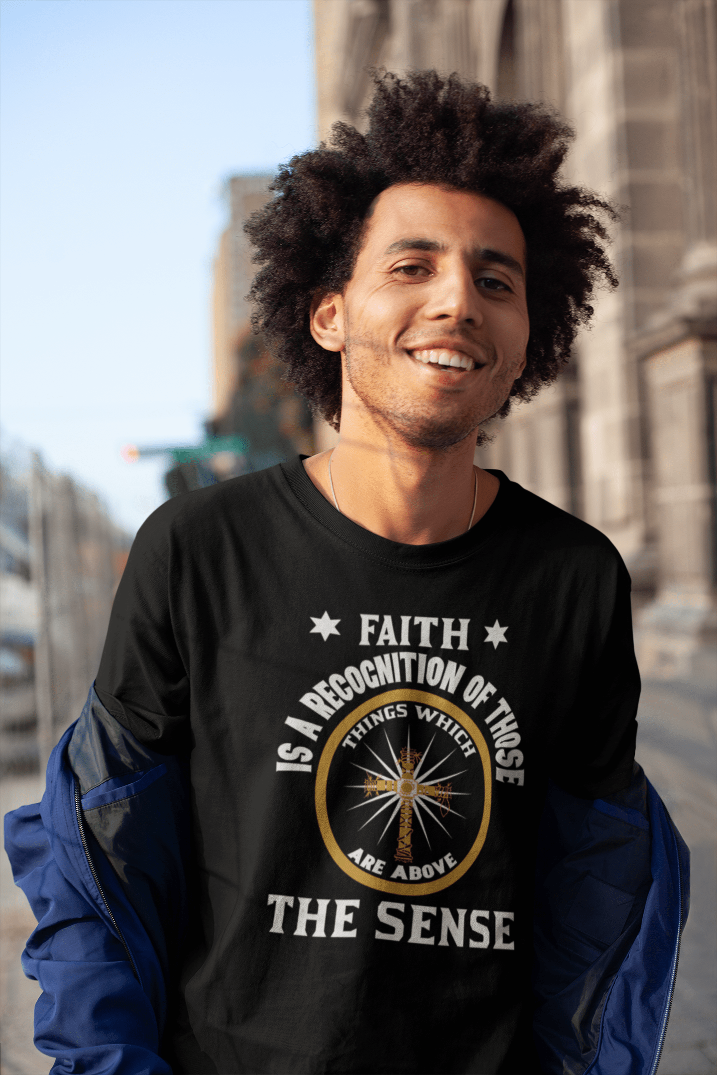 ULTRABASIC Herren-T-Shirt „Glaube kommt von innen“ – christliches religiöses T-Shirt